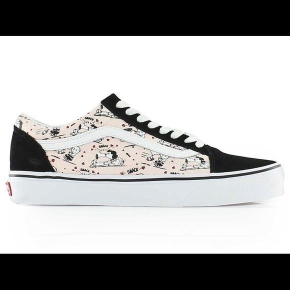 vans x peanuts old skool snoopy black skate shoes